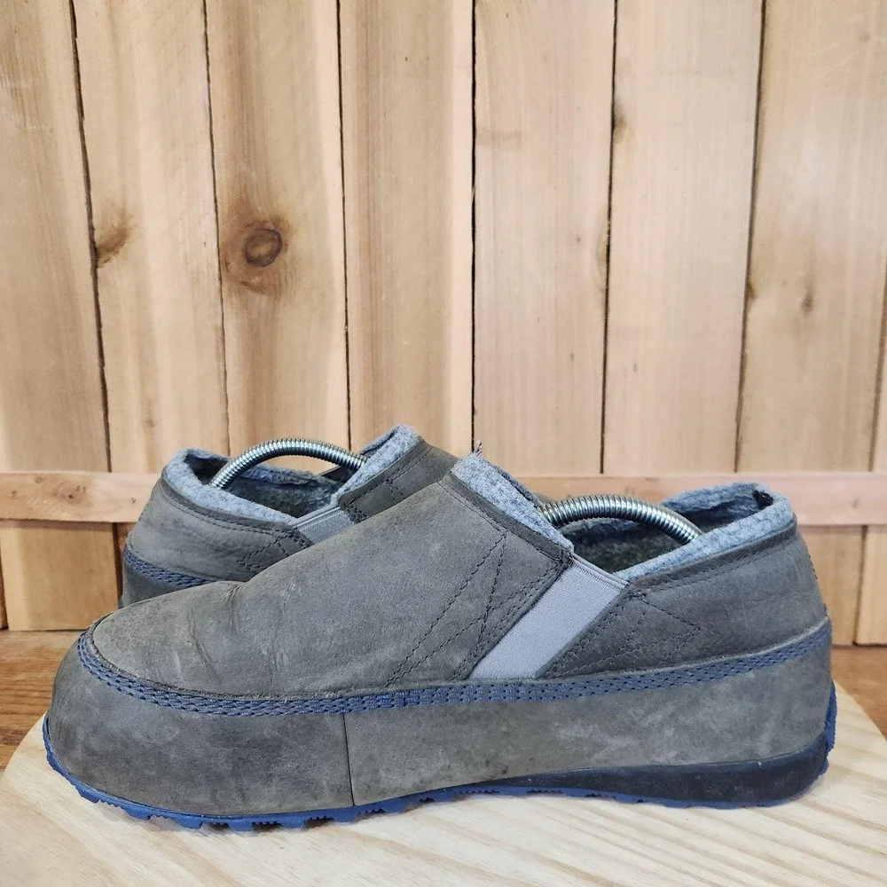 Sorel Fairbanks Slip On Shoes Mens 10.5 Gray Nubuck Waterproof Lined Winter